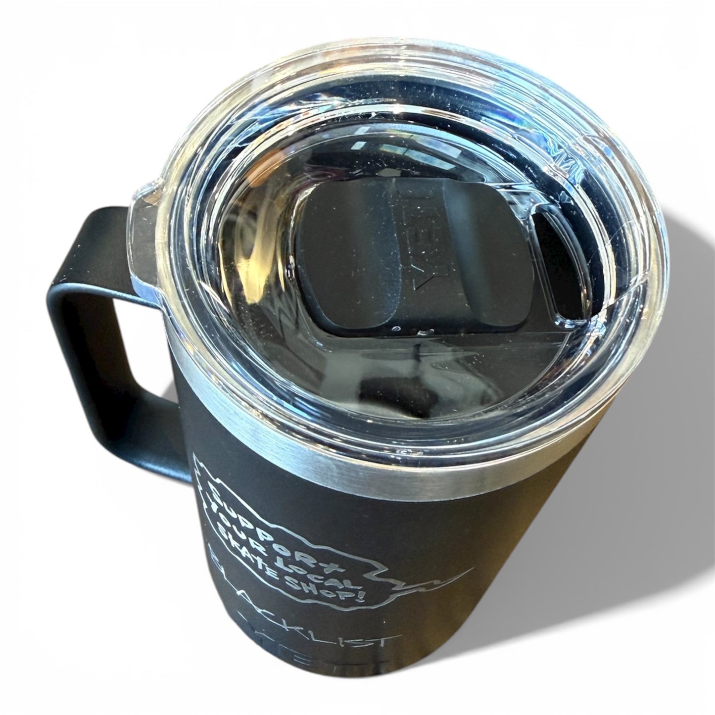 24oz YETI RAMBLER