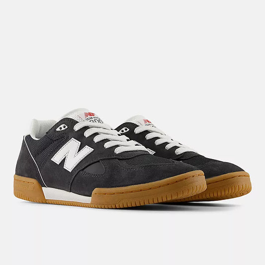 NB600 TOM KNOX