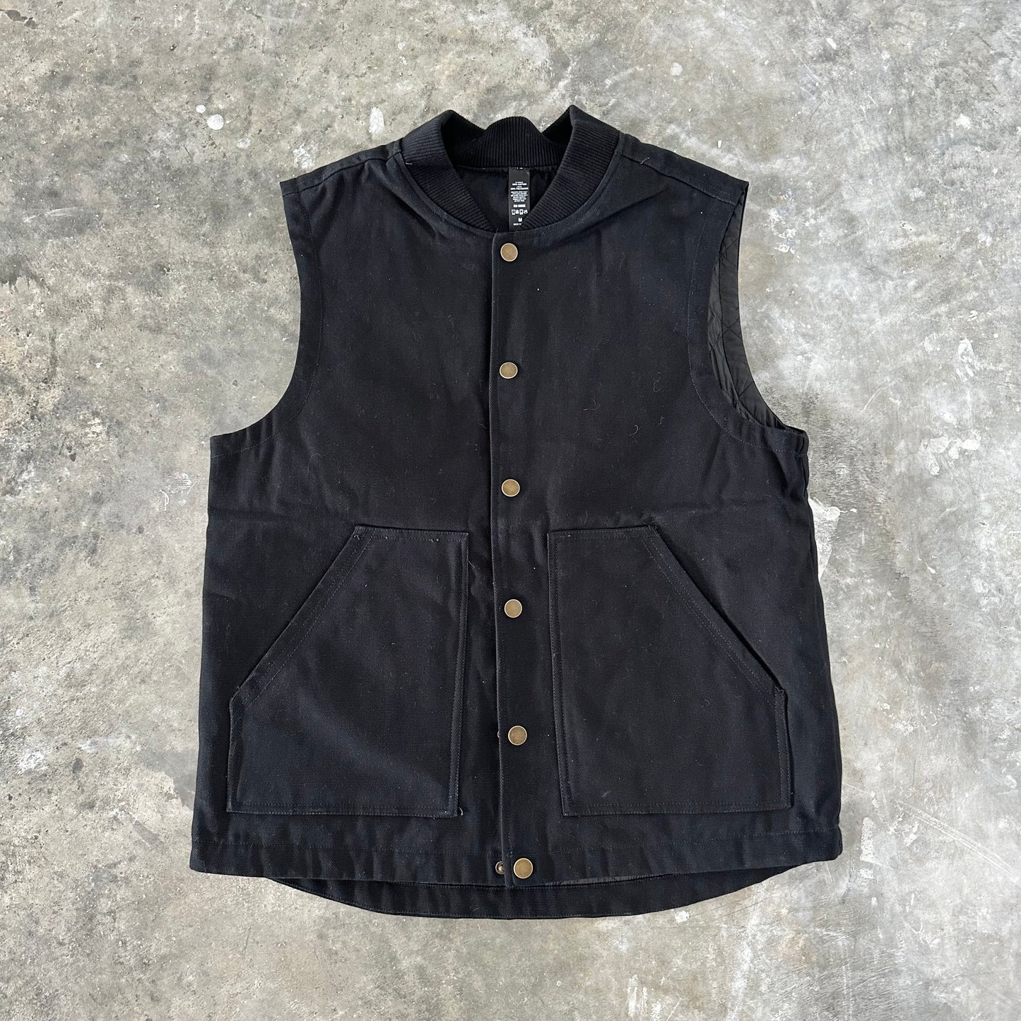 ENTANGLEMENT INSULATED VEST