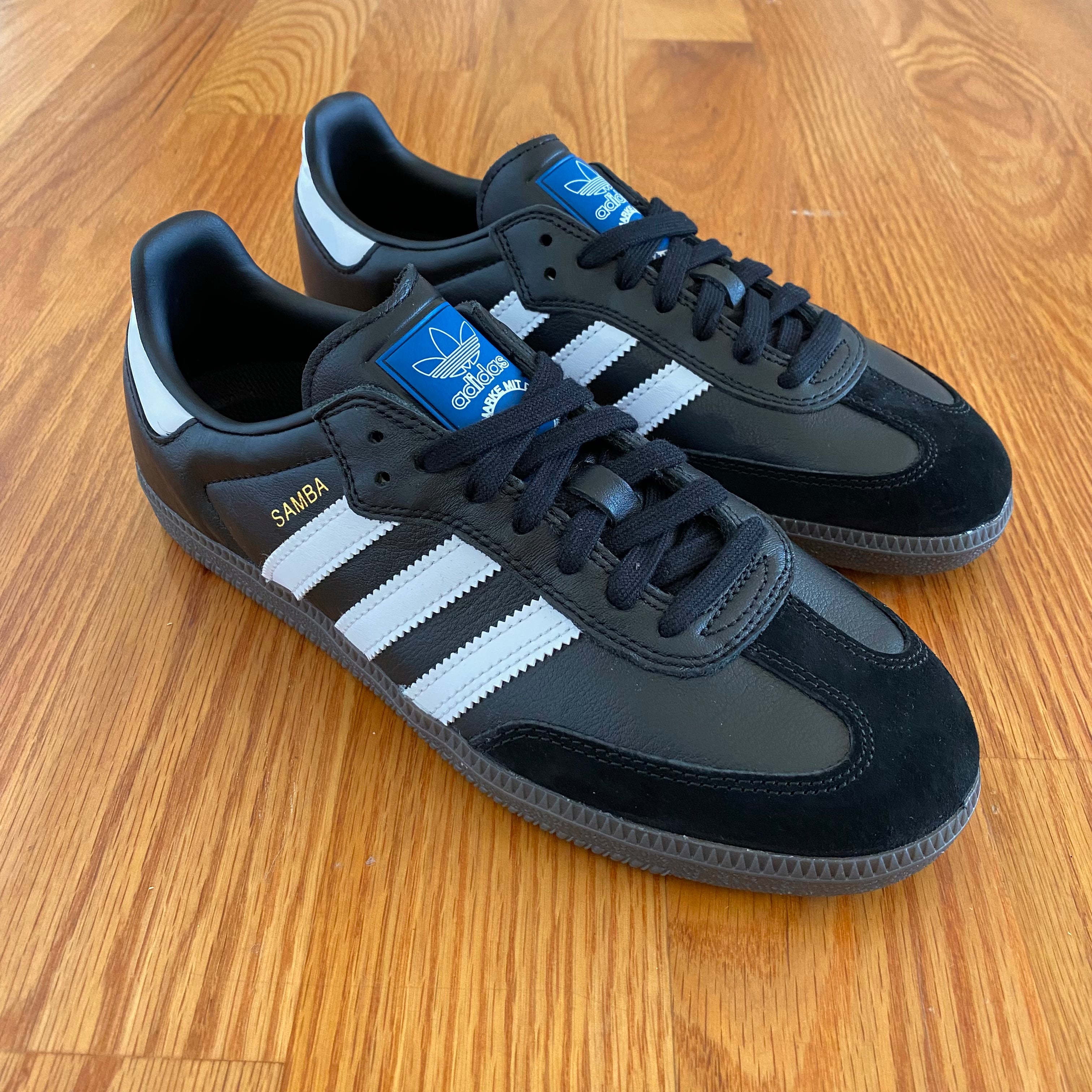 Samba adv best sale black