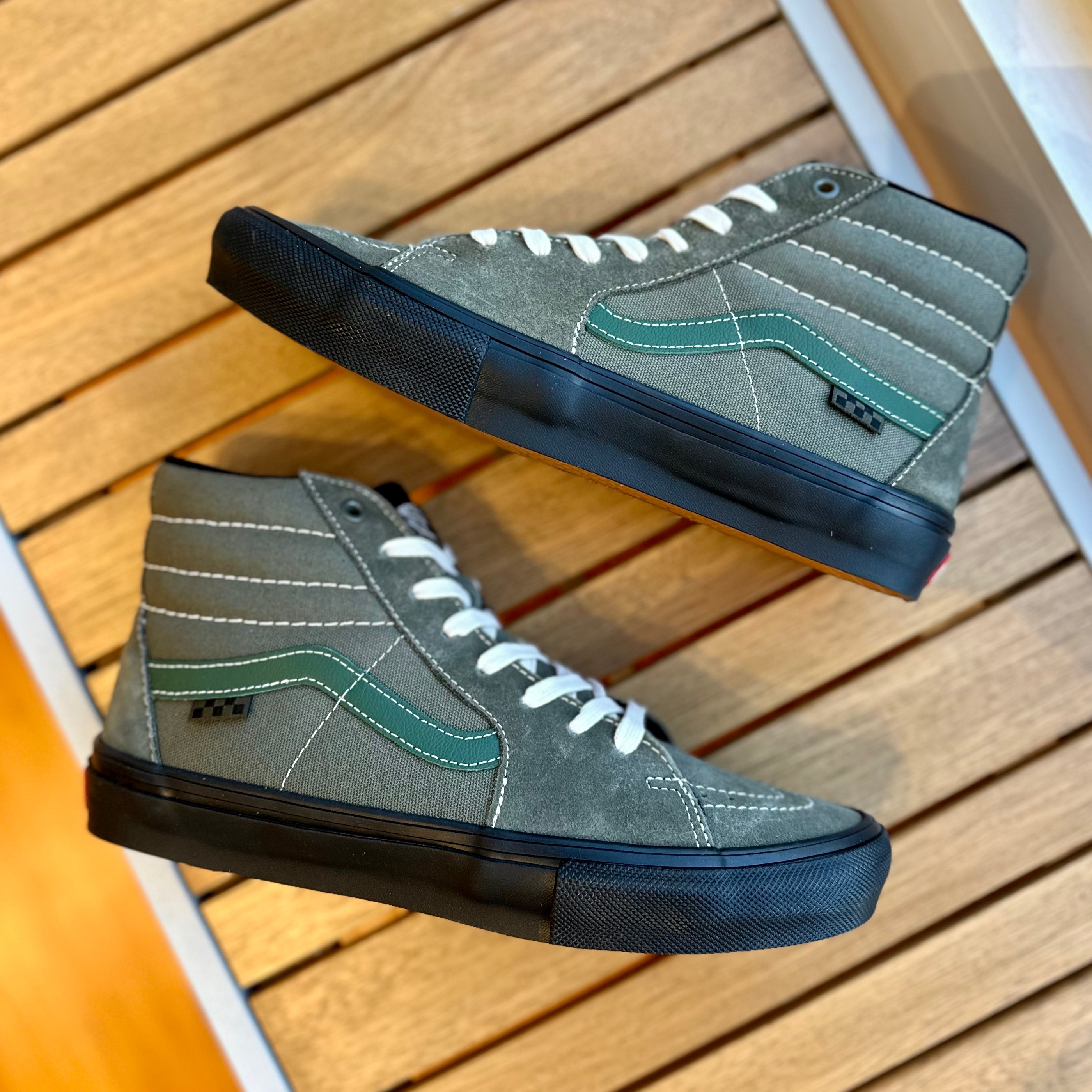 Olive green skate shoes best sale