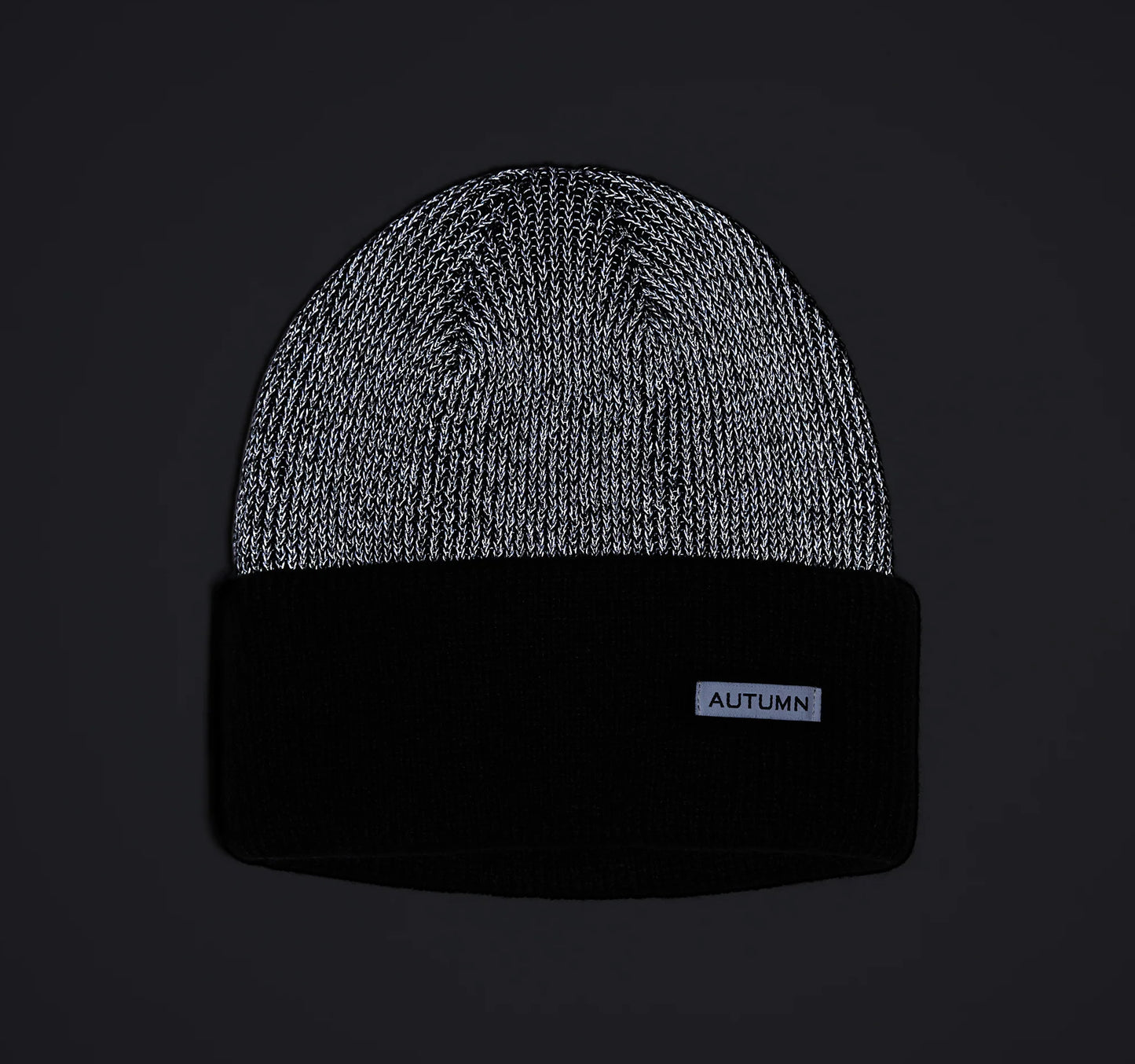 BLACK REFLECTIVE BEANIE