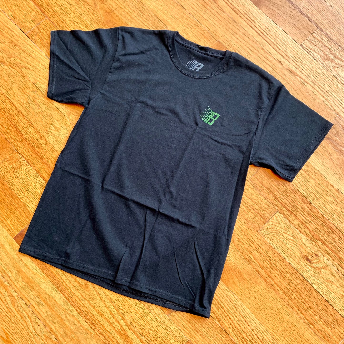 POLKA DOT LOGO BLACK TEE