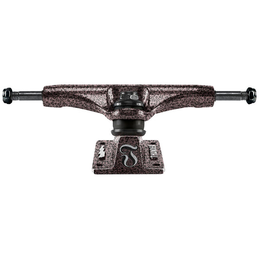 BLACK ROSE LIGHT TRUCKS