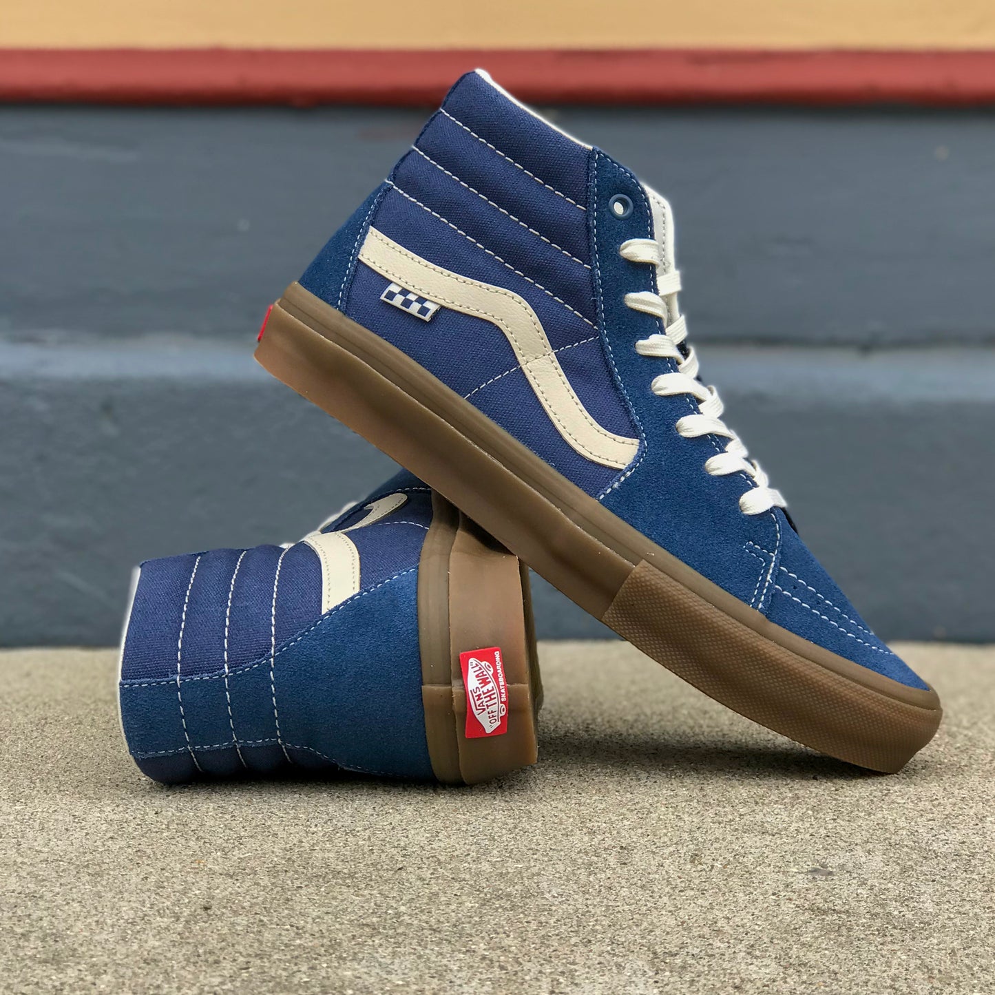 SKATE SK8-HI (SUEDE GUM)