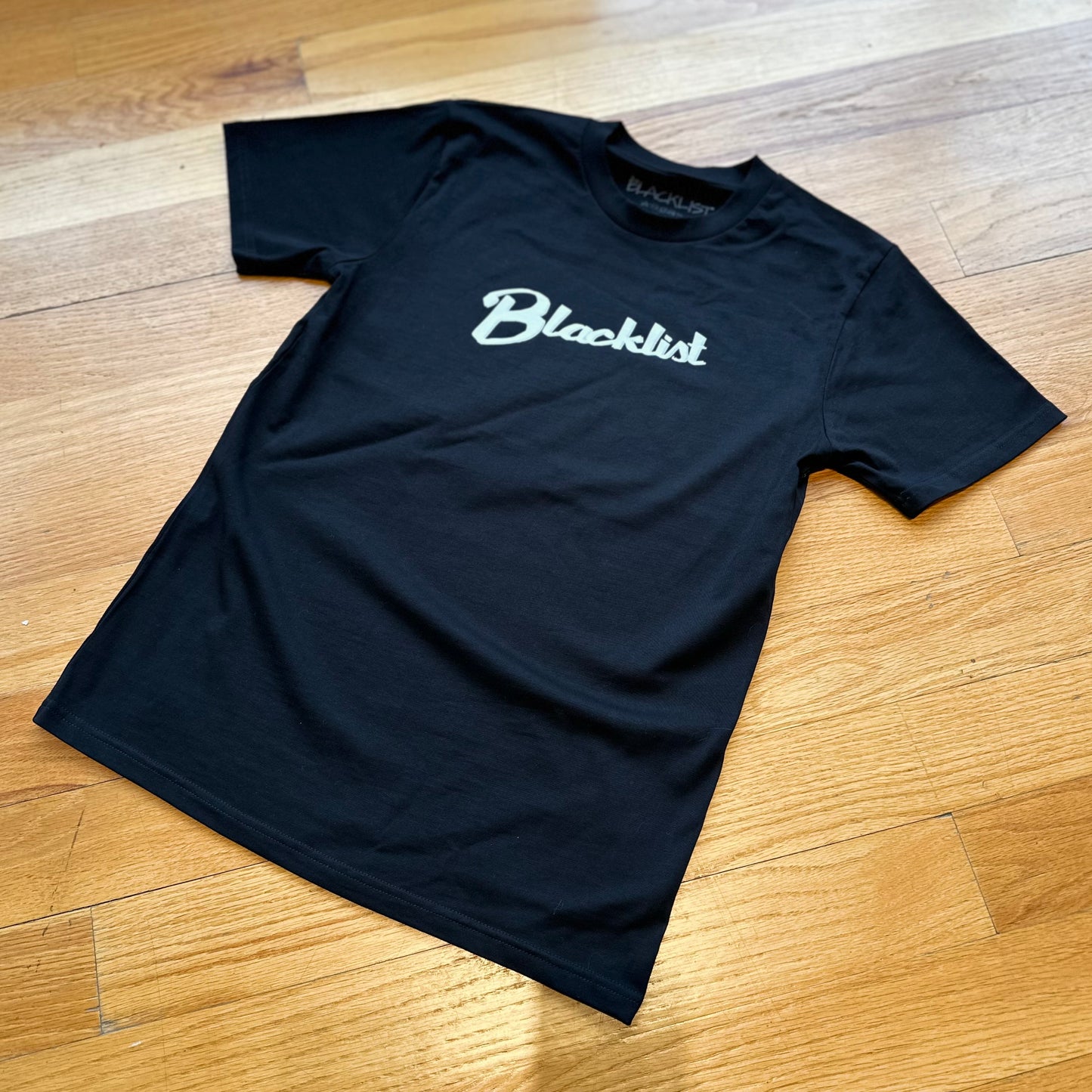 CLASSIC SLANT TEE