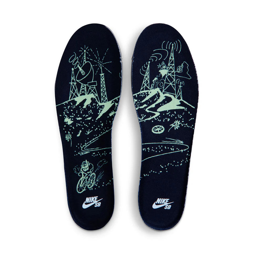 DUNK LOW PRO “VERDUGO MOUNTAIN”