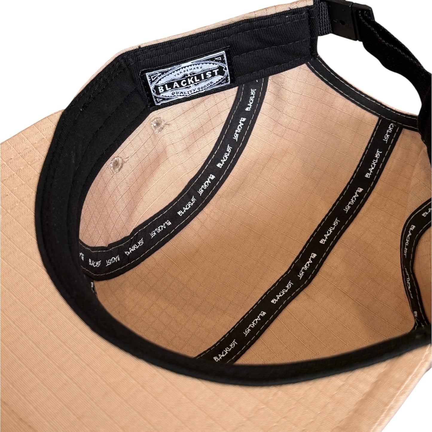 BLACKLISTRIGHTE LOGO RIPSTOP 5 PANEL CAMPER