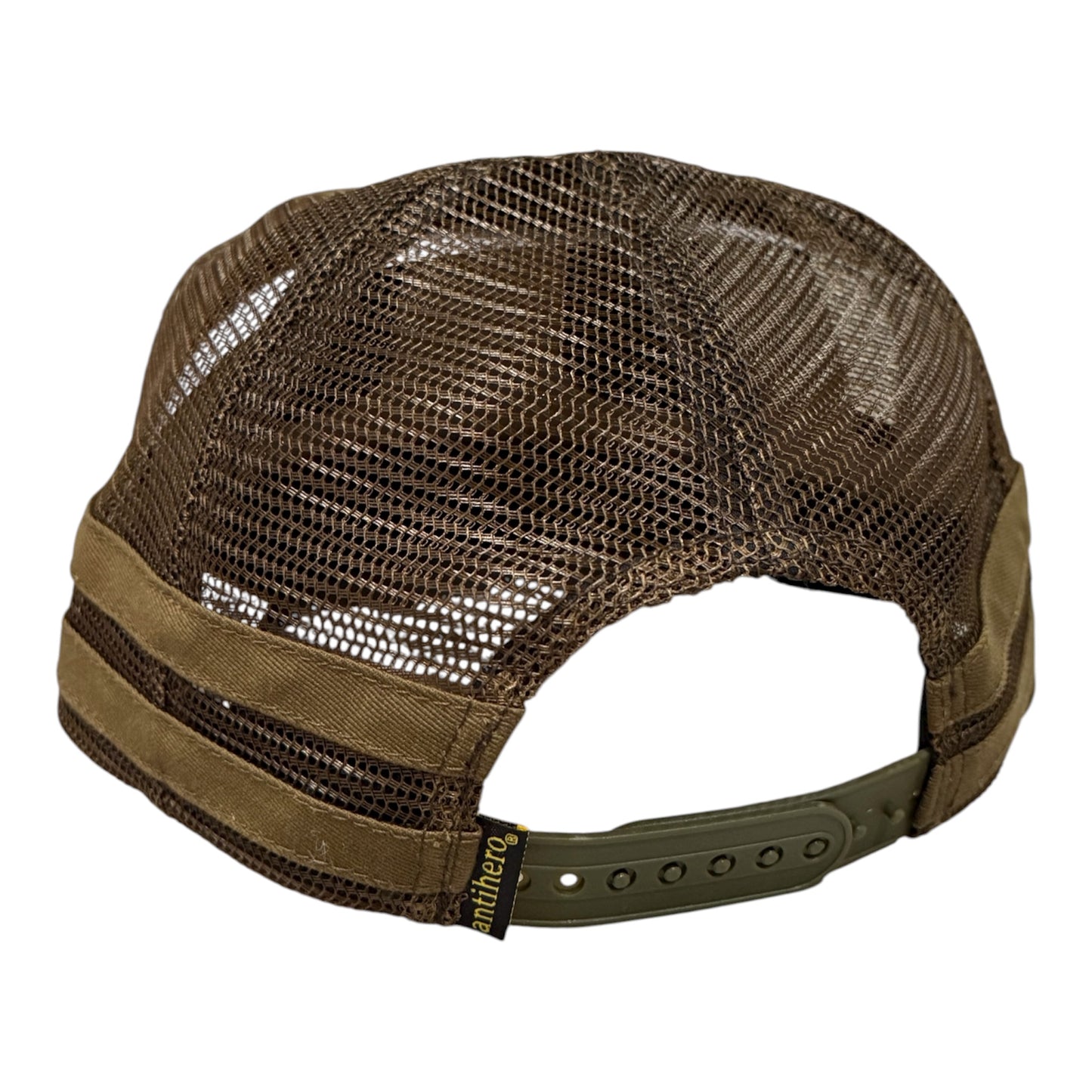 BASIC EAGLE STRIPE TRUCKER CAP