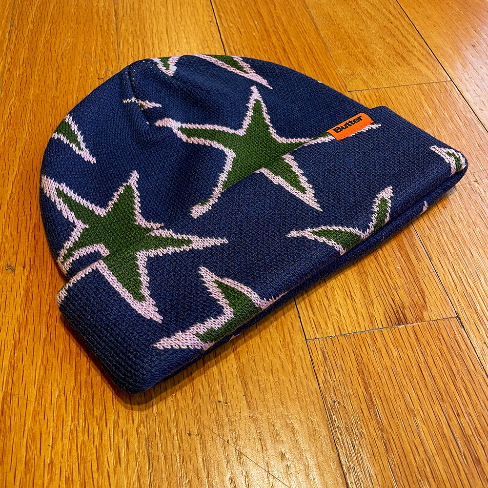 STAR CUFF BEANIE