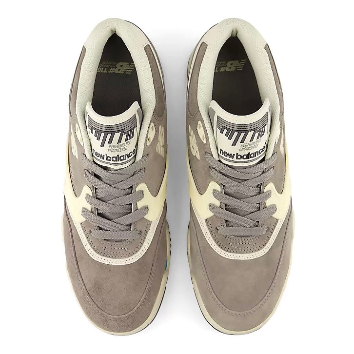NB NUMERIC 770 "GREY DAYS"