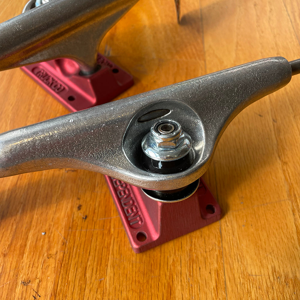 STAGE 11 ANO RED HOLLOW TRUCKS