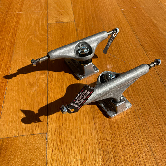 STAGE 11 STEEL GREY MID TRUCKS