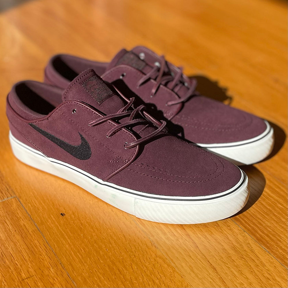 JANOSKI OG+ (BURGUNDY CRUSH)