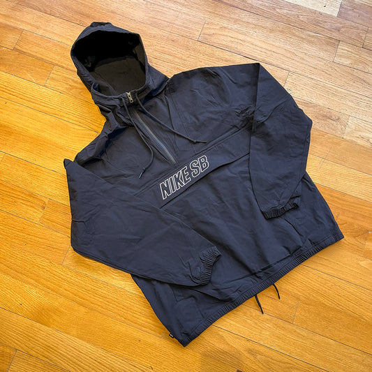 BLACK ANORAK SKATE JACKET