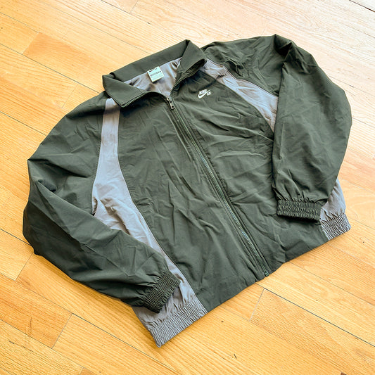 FULL-ZIP WOVEN SKATE JACKET