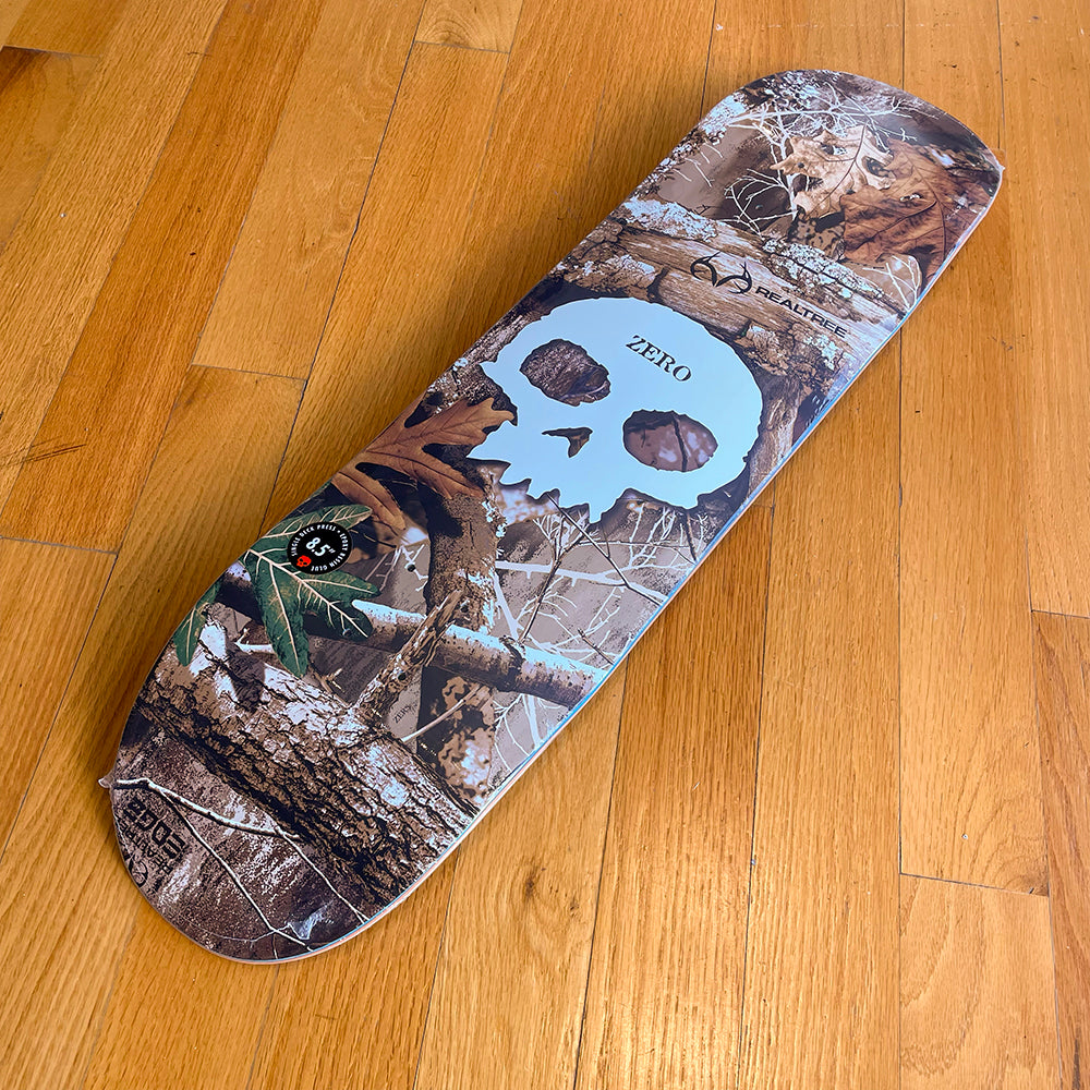 REAL TREE SINGLE SKULL DECK