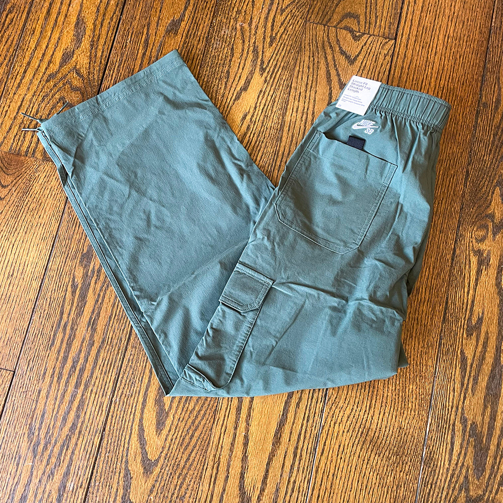 VINTAGE GREEN KEARNY CARGO PANTS