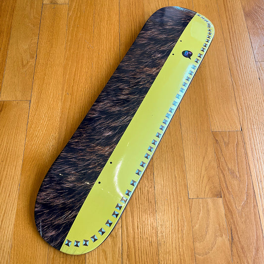 STUDDED BANANA BEAR DECK