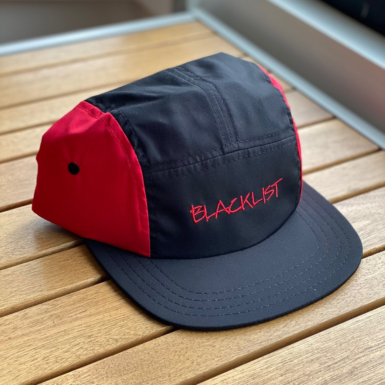 BLACKLISTRIGHTE NYLON 5 PANEL RUNNER CAP